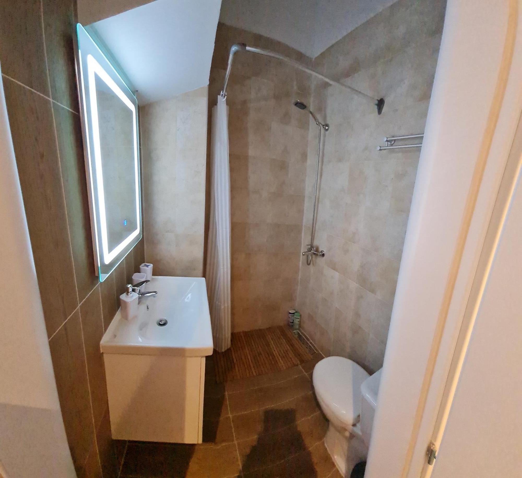 Luxury Apartment Tirana Esterno foto